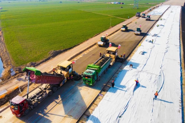 1735782400239655.jpg 22.jpg