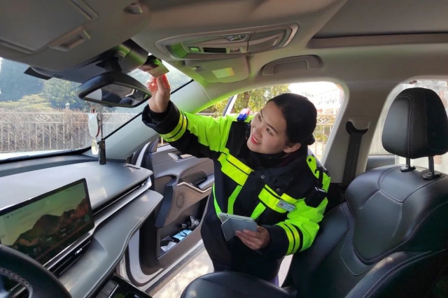 1739838367944713.jpg 04.jpg